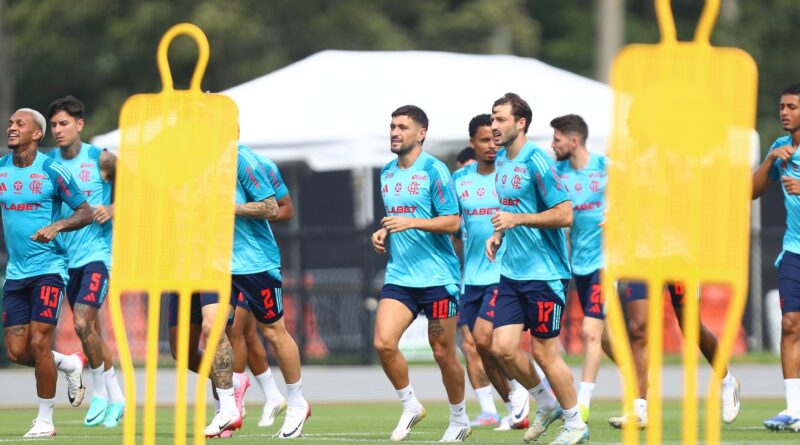 Já classificado, Flamengo enfrenta Los Angeles no Mundial de Clubes
