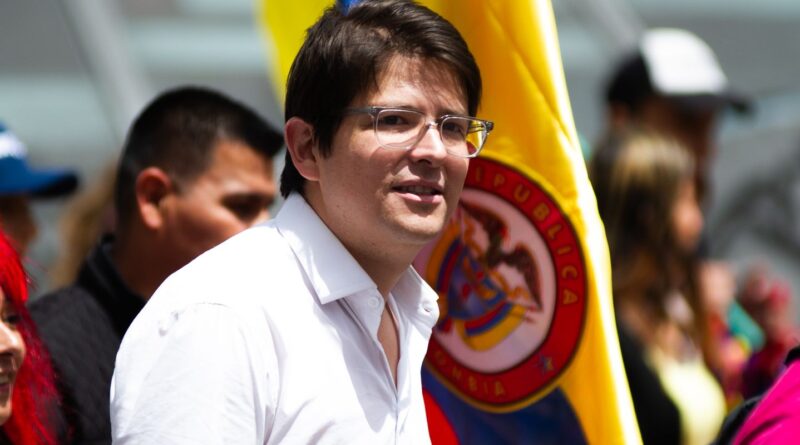 Miguel Uribe mostra sinais de melhora neurológica após ser baleado
