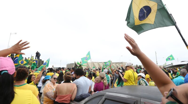 Moraes vota para condenar acusado de liderar acampamento golpista