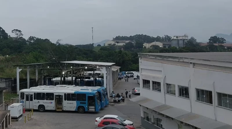 Motoristas do Transcol encerram paralisação e ônibus voltam a circular – Portal Momento