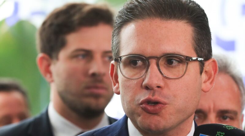 Motta: não há compromisso de aprovar alternativa à elevação do IOF