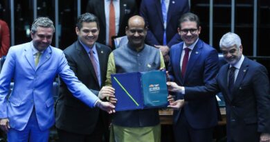 Parlamentos do Brics criticam ações protecionistas no comércio mundial