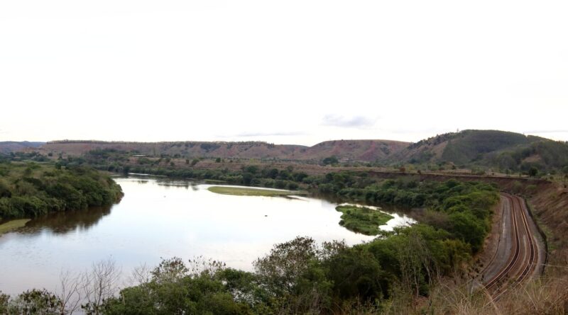 Recuperação do Rio Doce precisa avaliar mudança climática, diz estudo