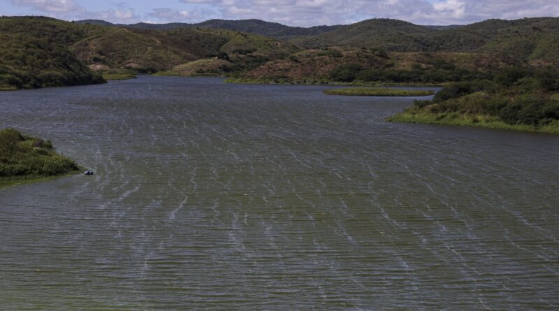 Rio São Francisco terá nova hidrovia para transporte de cargas ao NE