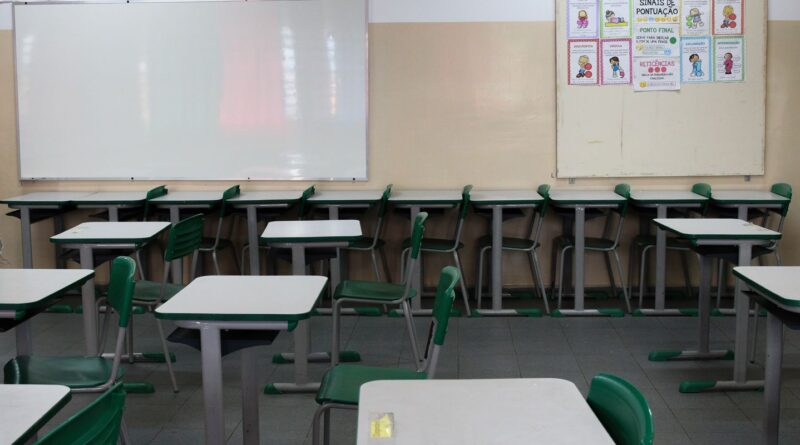 SP: Justiça dá 5 dias para prefeitura explicar privatização de escolas