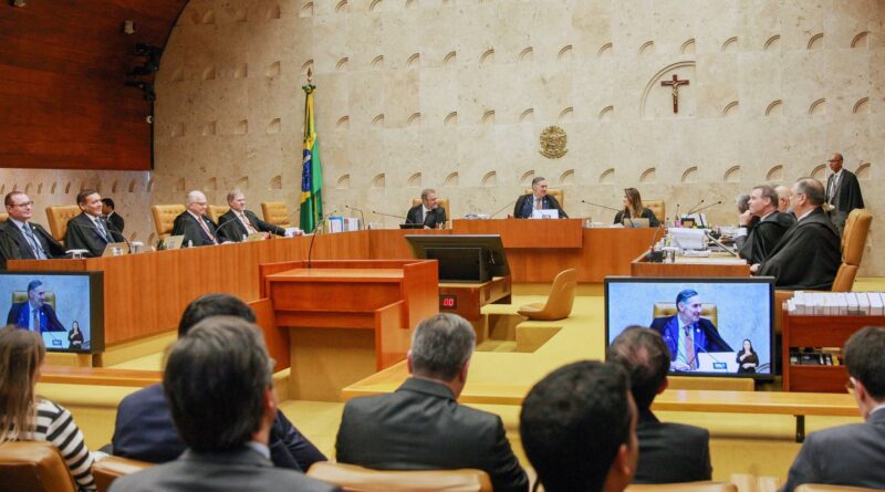 STF suspende sessão sobre responsabilização das redes sociais 