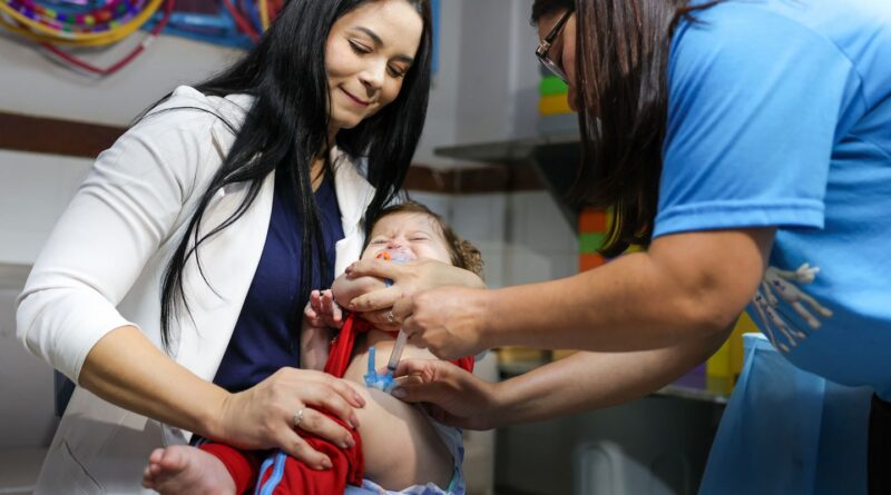 Vacinação melhora, mas ainda enfrenta desafios no Brasil