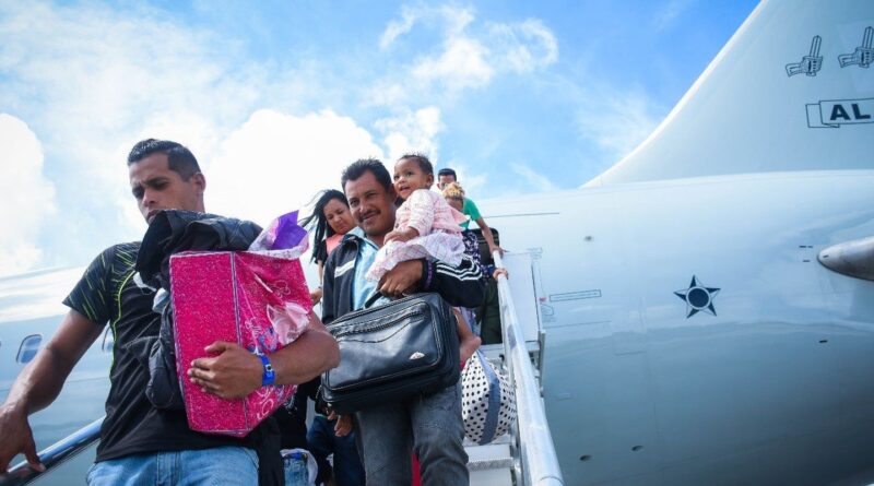 Venezuelanos são maior grupo de imigrantes do Brasil