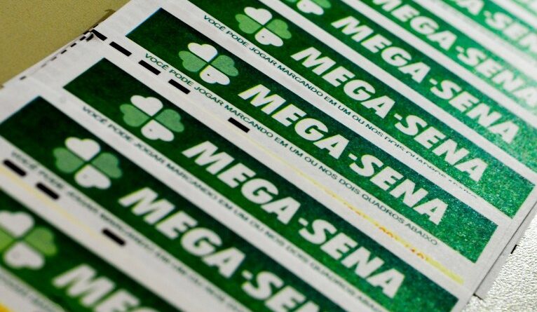 confira as dezenas sorteadas neste sábado (21)