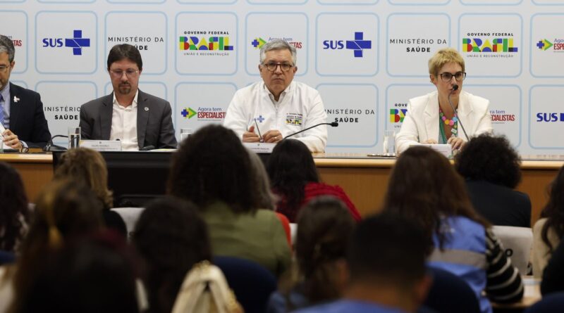 Agora Tem Especialistas lança edital nesta sexta com 1.778 vagas