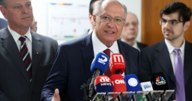 Alckmin diz que governo tentará acordo antes do prazo para tarifaço