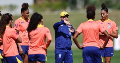 Arthur Elias admite favoritismo do Brasil na Copa América