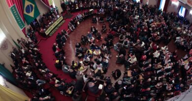 Ato na USP defende soberania nacional diante de tarifaço de Trump