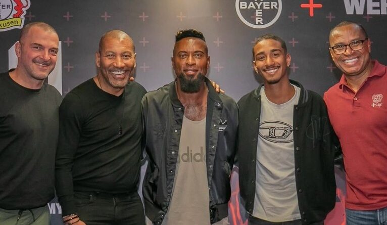 Bayer 04 Leverkusen inaugura academia de futebol voltada para adolescentes no Brasil