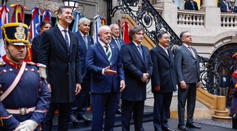 Brasil assume Mercosul com proposta de mais integração regional