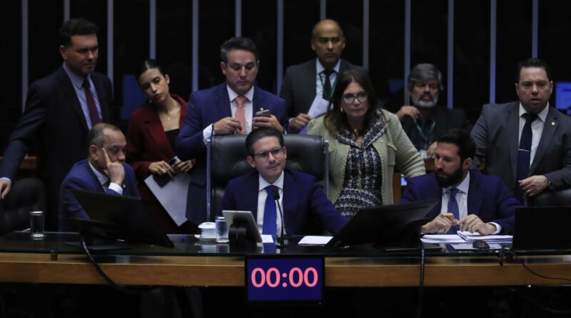 Câmara aprova novas regras para licenciamento ambiental