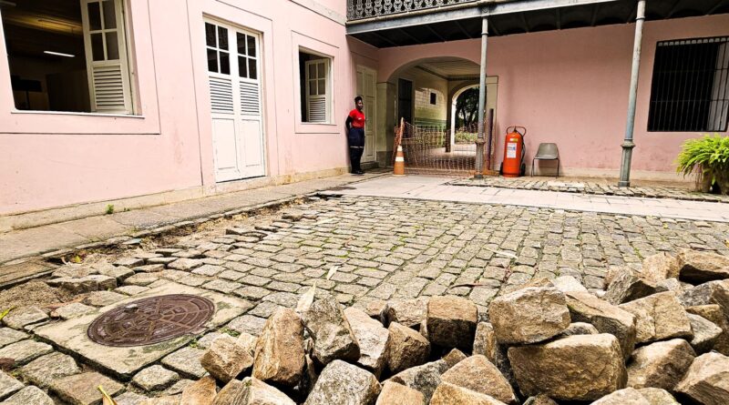 Casa de Rui Barbosa passa por obra para garantir segurança de acervo