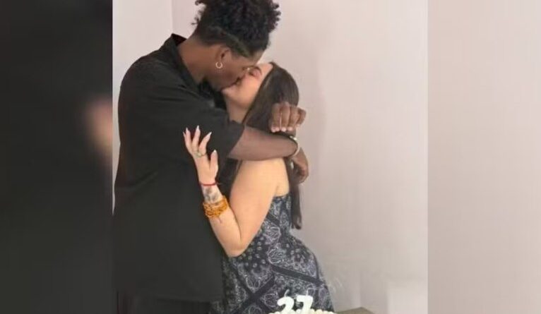 Casal que nasceu no mesmo dia morre na data do aniversário em acidente de moto em SC