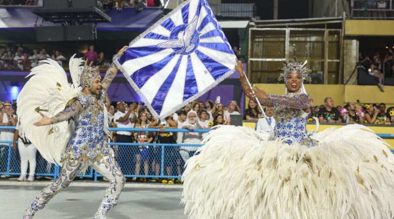 Desfile das escolas do Rio terá 18 jurados a mais no carnaval de 2026