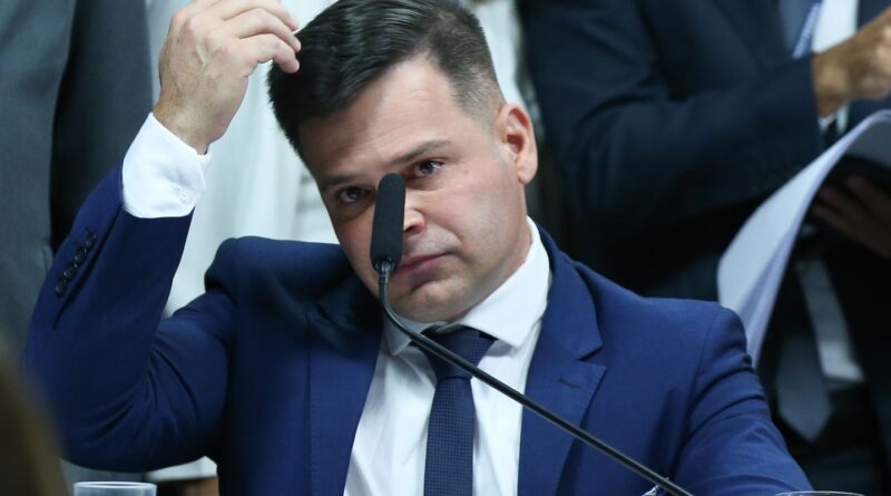 Ex-diretor da PRF nega ter determinado operação para barrar eleitores