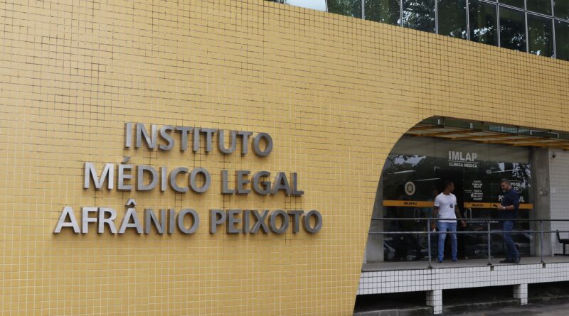 Família de Juliana Marins pede que PF investigue vazamento de autópsia