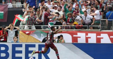 Hércules decide e Flu vence Al-Hilal para avançar no Mundial de Clubes