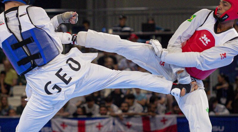 Jogos Mundiais Universitários: Brasil é prata, o 4º pódio no taekwondo