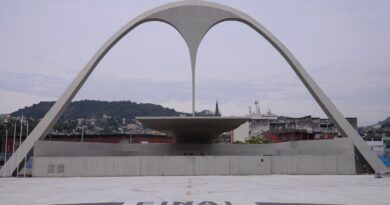 Justiça decide que Sambódromo pertence à prefeitura do Rio