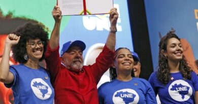 Lula diz que vai cobrar imposto das empresas americanas digitais