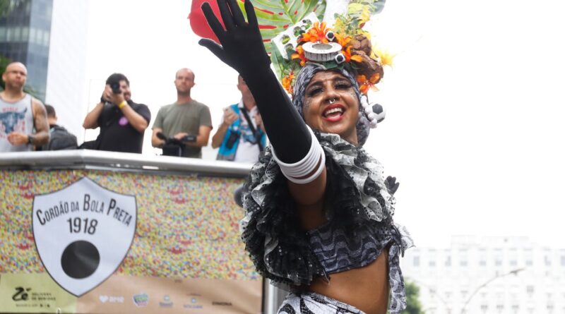 Mais antigo bloco do Rio, Cordão da Bola preta é patrimônio estadual