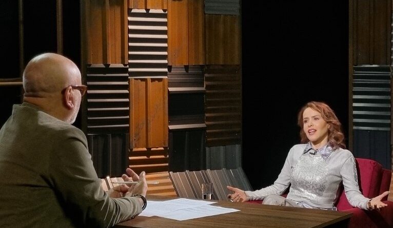 Marcelo Tas entrevista a atriz e diretora Leona Cavalli no Provoca desta terça-feira (8)