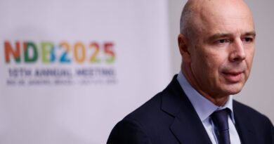 Mesmo sem consenso no Brics, Rússia defende alternativa ao dólar