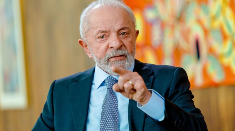 O Brasil negociará como país soberano, diz Lula no New York Times