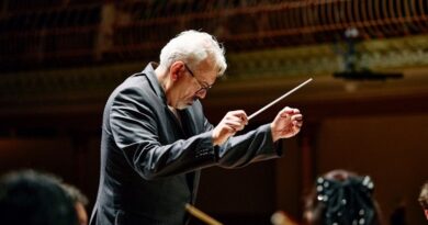 OCAM celebra 30 anos com concerto em homenagem a Tom Zé; veja datas e locais