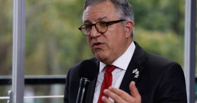 Padilha reafirma que tarifaço não fará Ministério da Saúde retaliar