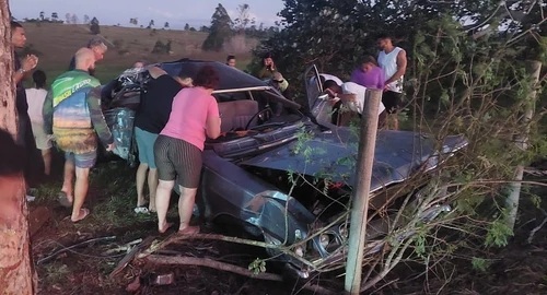 Pai, mãe e filha morrem em acidente com Ford Landau em Nova Venécia – Portal Momento