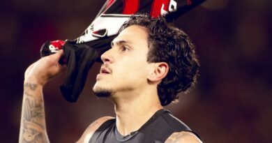 Pedro sai do banco e garante vitória do Flamengo sobre Fluminense