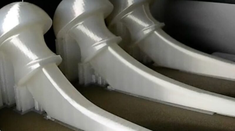 Pesquisadores criam prótese com antibiótico para tratar infecções