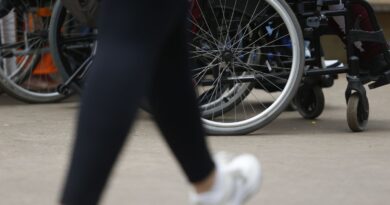 Pessoas com deficiência terão cotas no ensino técnico e superior de SP