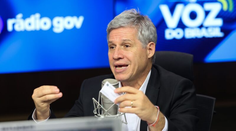 Plano Safra vai reduzir preços dos alimentos, diz ministro