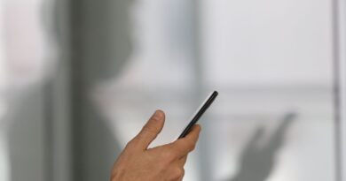 Polícia do Rio inicia segunda fase de devolução de celulares roubados