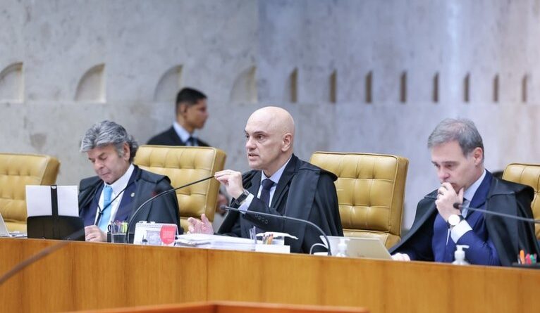 Primeira Turma do STF forma maioria e confirma medidas restritivas a Jair Bolsonaro