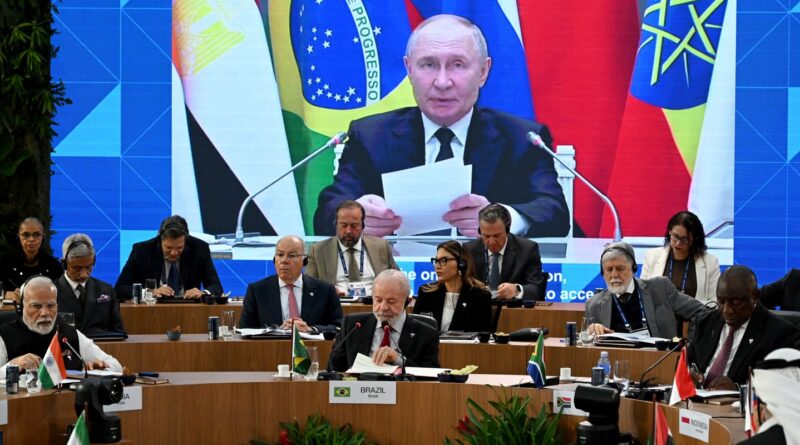 Putin defende Brics como organização-chave com influência em expansão