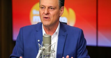 Selic a 15% é inadmissível, diz Carlos Fávaro