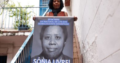 'Sociedade lucra sonegando direitos às domésticas', critica sindicato