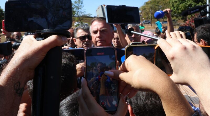 “Suprema humilhação”, diz Bolsonaro sobre tornozeleira eletrônica
