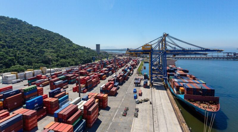 Tarifaço exclui 44,6% das exportações do Brasil para EUA, informa Mdic