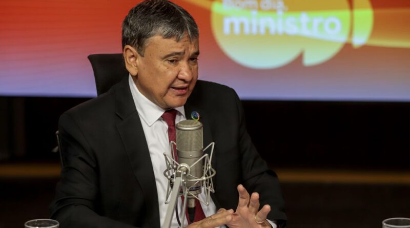 Tarifaço pode reduzir inflação de alimentos no Brasil, diz ministro