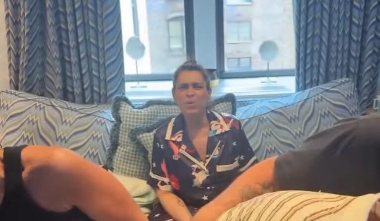 Último post de Preta Gil mostra a cantora se divertindo com amigos em NY