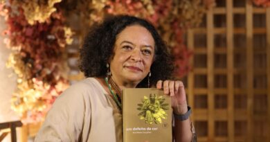 3ª edição do Fliparacatu celebra a escritora Ana Maria Gonçalves
